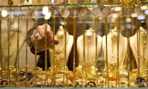 أسعار الذهب ترتفع في مصر والعالم وسط توقعات بمستويات تاريخية