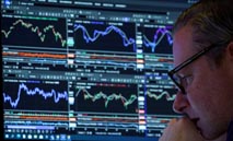 تراجع في مؤشرات وول ستريت مع ترقب المستثمرين لخطاب باول والبيانات الاقتصادية