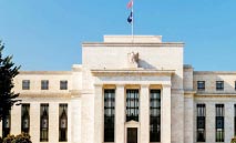 الفيدرالي‭ ‬الأميركي‭ ‬يعتزم‭ ‬وضع‭ ‬قواعد‭ ‬جديدة‭ ‬للبنوك‭ ‬والعملات‭ ‬المستقرة