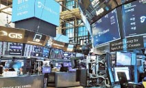 وول‭ ‬ستريت‭ ‬عند‭ ‬مستويات‭ ‬قياسية‭ ‬وسط‭ ‬ترقب‭ ‬أرباح‭ ‬الشركات