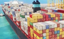 رسوم‭ ‬ترمب‭ ‬الجمركية‭ ‬تصل‭ ‬إلى‭ ‬الخليج