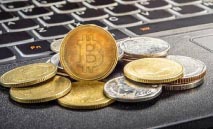 تقلبات‭ ‬العملات‭ ‬المشفرة‭ ‬تعكس‭ ‬صراع‭ ‬السيولة