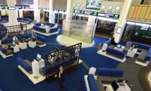 سوق‭ ‬دبي‭ ‬يفقد‭ ‬177‭.‬7‭ ‬مليار‭ ‬درهم‭ ‬في‭ ‬مارس