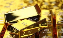 الذهب‭ ‬يهبط‭ ‬دون‭ ‬5000‭ ‬دولار‭ ‬للأونصة