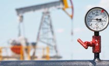 النفط‭ ‬يقفز‭ ‬فوق‭ ‬106‭ ‬دولارات‭ ‬بعد‭ ‬استهداف‭ ‬ميناء‭ ‬الفجيرة