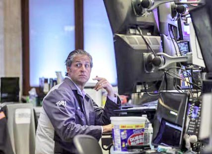 وول‭ ‬ستريت‭ ‬تسجل‭ ‬قمماً‭ ‬تاريخية