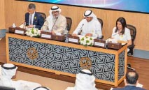 عمومية‭ ‬‮‬بورصة‭ ‬الكويت‮‬‭ ‬اقرت‭ ‬توزيع‭ ‬25‭.‬5‭ ‬مليون‭ ‬دينار‭ ‬أرباح‭ ‬نقدية