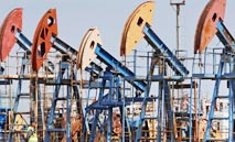 ‮‬غولدمان‭ ‬ساكس‮‬‭ ‬ترفع‭ ‬توقعات‭ ‬النفط‭ ‬مع‭ ‬سحوبات‭ ‬قياسية‭ ‬من‭ ‬المخزونات