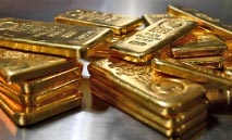 الذهب‭ ‬يصعد‭ ‬فوق‭ ‬4600‭ ‬دولار‭ ‬مدفوعاً‭ ‬بتصاعد‭ ‬المخاطر‭ ‬الجيوسياسية