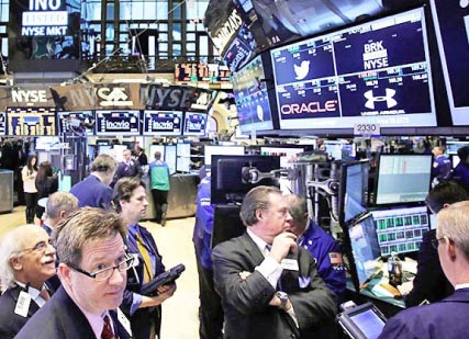 وول‭ ‬ستريت‭ ‬ترتفع‭ ‬بدفعة‭ ‬التكنولوجيا‭ ‬وآمال‭ ‬تهدئة‭ ‬الحرب