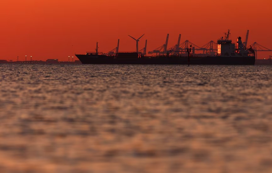 تحركات عالمية لاحتواء صدمة الطاقة... إجراءات حكومية لحماية الأسر من ارتفاع التكاليف