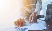 ‮‬المعدات‭ ‬القابضة‮‬‭ ‬تعبر‭ ‬مضيق‭ ‬الهيكلة