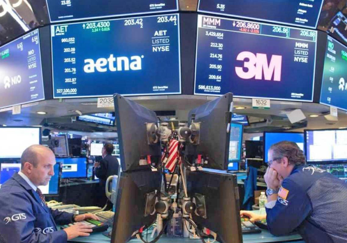 وول‭ ‬ستريت‭ ‬تستعيد‭ ‬الزخم‭.. ‬أسهم‭ ‬التكنولوجيا‭ ‬والرقائق‭ ‬تقود‭ ‬أكبر‭ ‬مكاسب‭ ‬للأسواق‭ ‬الأمريكية