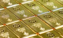 التوترات‭ ‬العالمية‭ ‬والفائدة‭ ‬الأميركية‭ ‬تدفعان‭ ‬المعدن‭ ‬الأصفر‭ ‬للصعود