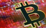 البيتكوين‭ ‬تتجاوز‭ ‬62‭.‬5‭ ‬ألف‭ ‬دولار‭ ‬وتحقق‭ ‬مكاسب‭ ‬يومية