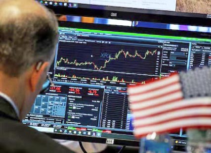 ‮‬وول‭ ‬ستريت‮‬‭ ‬تحتفل‭ ‬بانفراج‭ ‬الشرق‭ ‬الأوسط