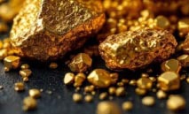 الذهب‭ ‬يتراجع‭ ‬للشهر‭ ‬الرابع‭ ‬مع‭ ‬تصاعد‭ ‬رهانات‭ ‬رفع‭ ‬الفائدة