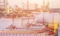 تراجع‭ ‬النفط‭ ‬يكشف‭ ‬هشاشة‭ ‬علاوة‭ ‬المخاطر‭ ‬في‭ ‬أسواق‭ ‬الطاقة