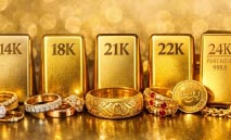 الدولار‭ ‬ينتزع‭ ‬بريق‭ ‬الذهب‭ ‬من‭ ‬الأسواق