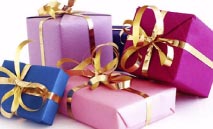 اقتصاد‭ ‬الهدايا‭.. ‬عندما‭ ‬يصبح‭ ‬العطاء‭ ‬عملة‭ ‬تبني‭ ‬المجتمعات