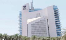 مؤسسة‭ ‬البترول‭ ‬تطرح‭ ‬أول‭ ‬عطاء‭ ‬لتحميل‭ ‬النفتا‭ ‬في‭ ‬السوق‭ ‬الفورية