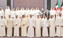 ‮‬تحسين‭ ‬بيئة‭ ‬الأعمال‮‬‭ ‬تبحث‭ ‬مع‭ ‬‮«‬الغرفة‮»‬‭ ‬واتحاد‭ ‬الوكلاء‭ ‬تحديات‭ ‬قطاع‭ ‬السيارات