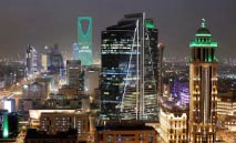 ميزانية‭ ‬السعودية‭ ‬تقلص‭ ‬العجز‭ ‬وترفع‭ ‬الإيرادات