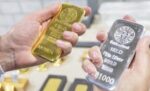 الذهب‭ ‬يتراجع‭ ‬مع‭ ‬صعود‭ ‬النفط‭ ‬والتضخم