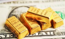 الذهب‭ ‬يتراجع‭ ‬مع‭ ‬صعود‭ ‬رهانات‭ ‬الفائدة