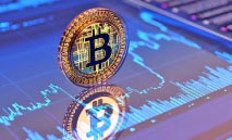 بيتكوين‭ ‬تفقد‭ ‬نصف‭ ‬قيمتها‭ ‬وتختبر‭ ‬القاع