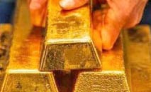 الذهب‭ ‬يتراجع‭ ‬مع‭ ‬قفزة‭ ‬عوائد‭ ‬السندات‭ ‬الأميركية