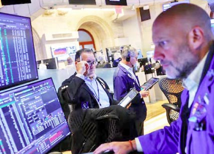 عوائد‭ ‬الـ5‭ % ‬تعمق‭ ‬خسائر‭ ‬وول‭ ‬ستريت