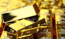 الذهب‭ ‬يتحدى‭ ‬الفائدة‭ ‬ويتجاوز‭ ‬4400‭ ‬دولار