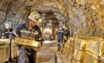 الذهب‭ ‬دون‭ ‬4200‭ ‬دولار‭ ‬بضغط‭ ‬توقعات‭ ‬رفع‭ ‬الفائدة